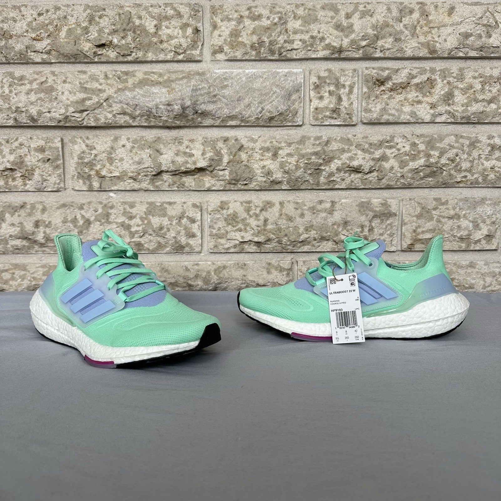 Adidas Ultraboost 22 Mint Women's Size 6