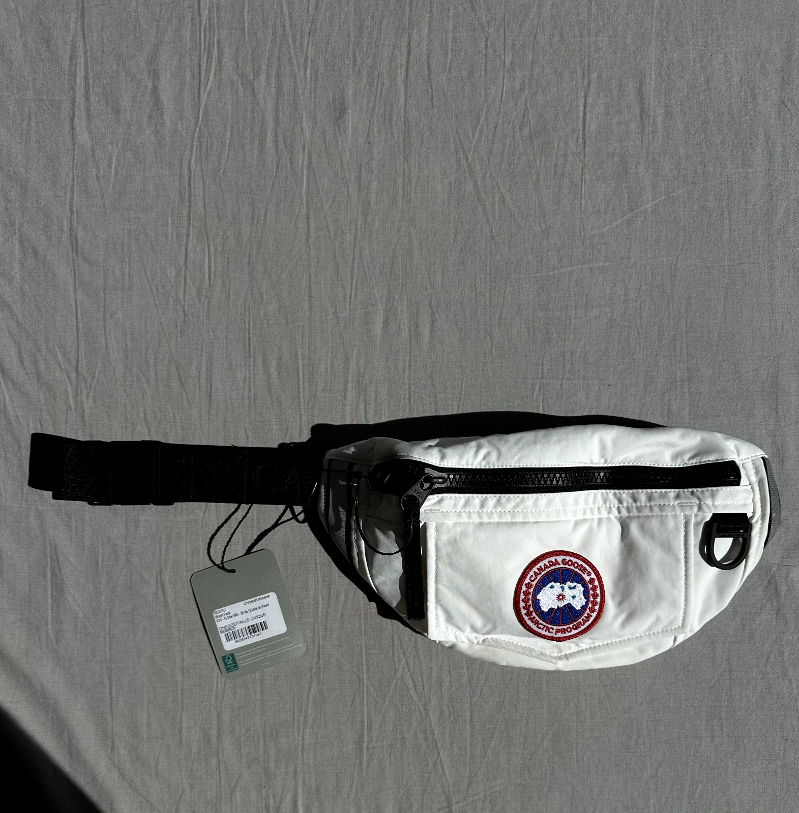 Canada Goose White Waist Pack With Classic Badge New With Tags