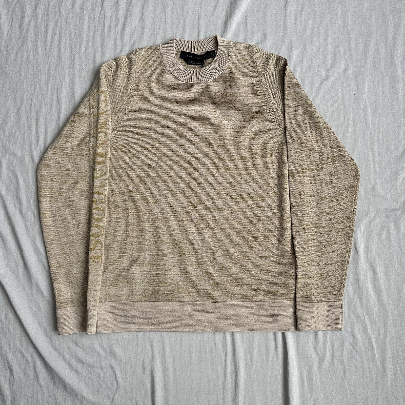 Canada Goose Saturna Tan & Gold Crewneck Size Medium Retail $435