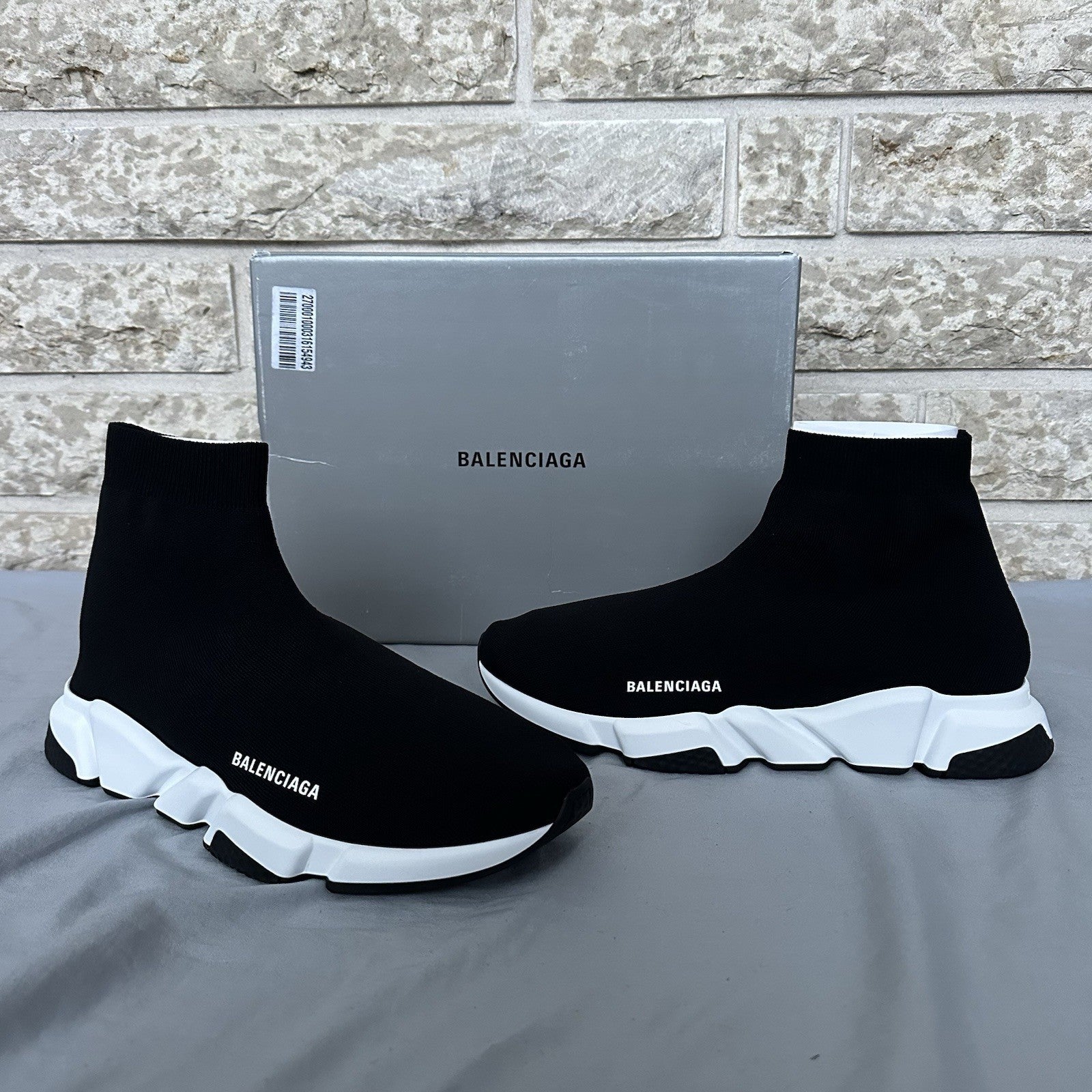 Balenciaga Speed Runner 1.0 Black/White Size 45EU Retail $1150