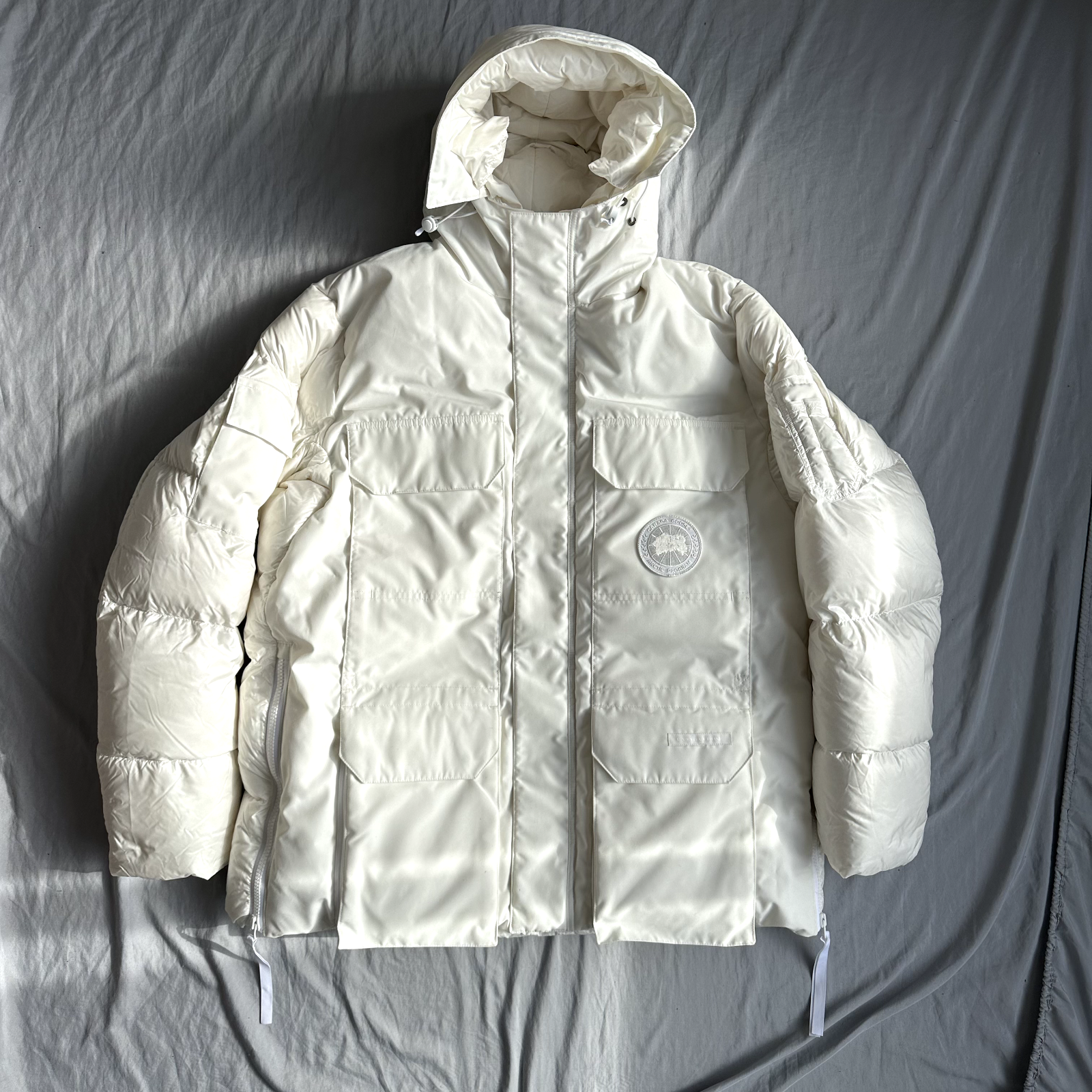 Canada Goose Paradigm Expedition Parka White Size 2XL Retail $2,100