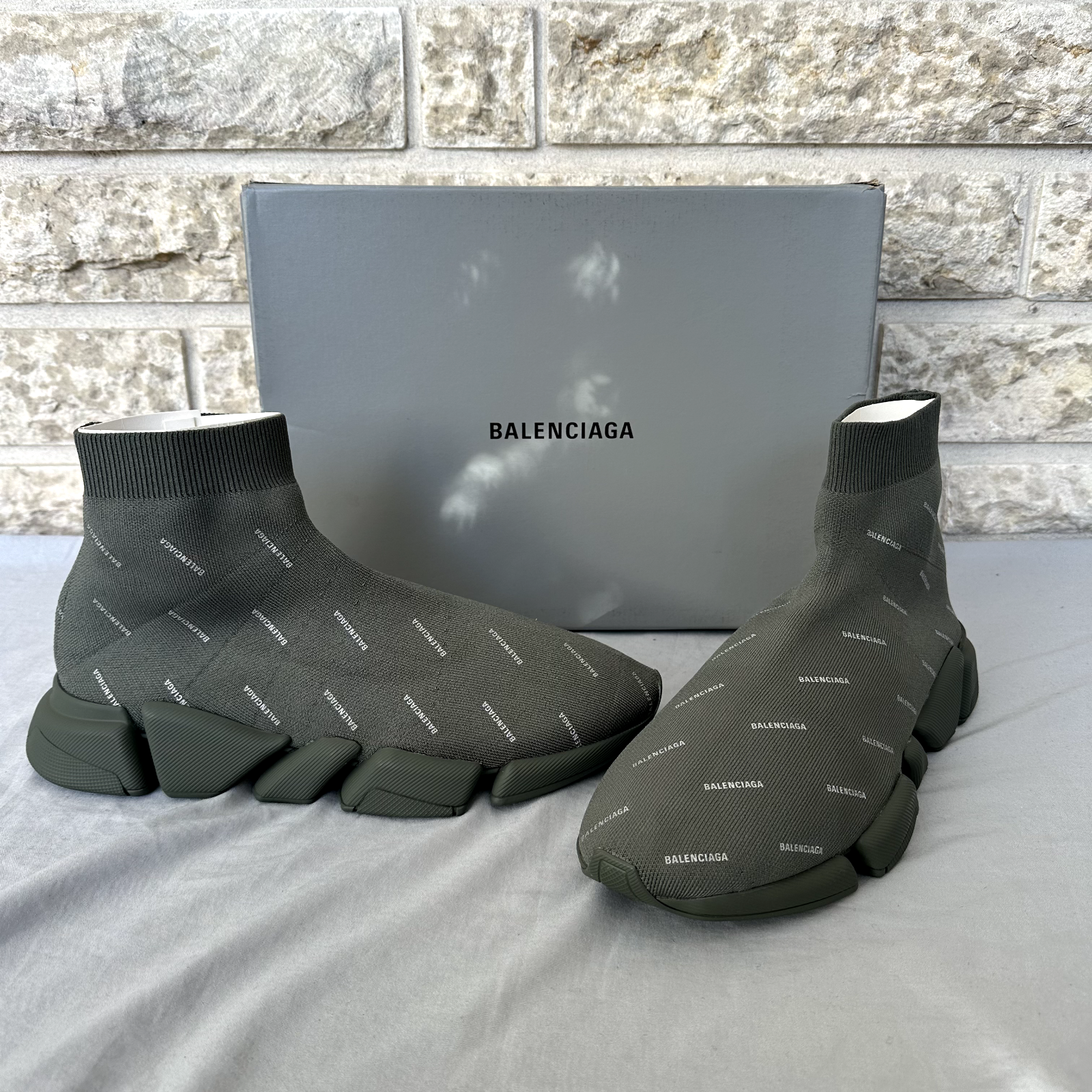 Balenciaga 2.0 Speed Runner Allover Logo Sneakers Olive Size 12 Retail $1050