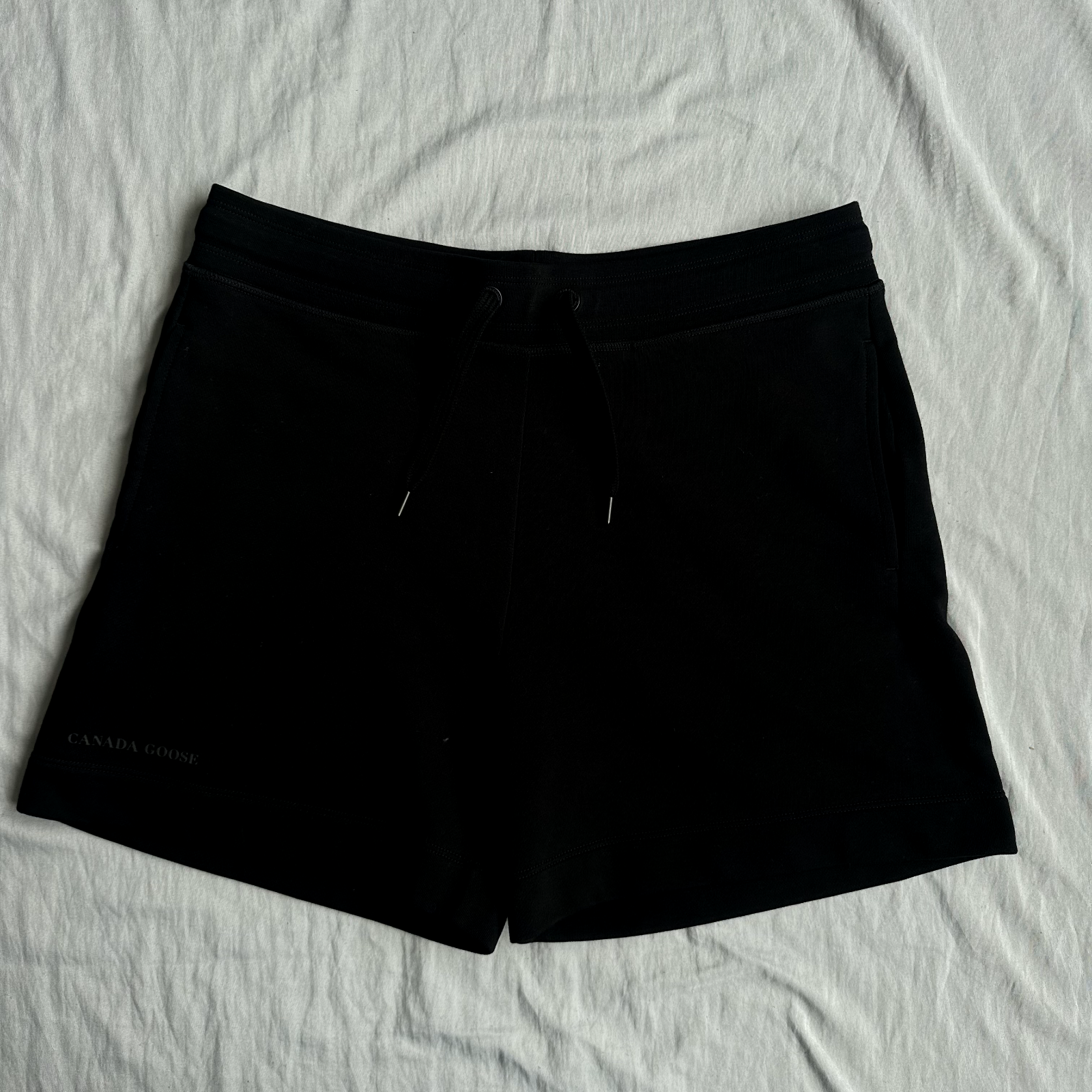 Canada Goose Shorts Black Retail $295