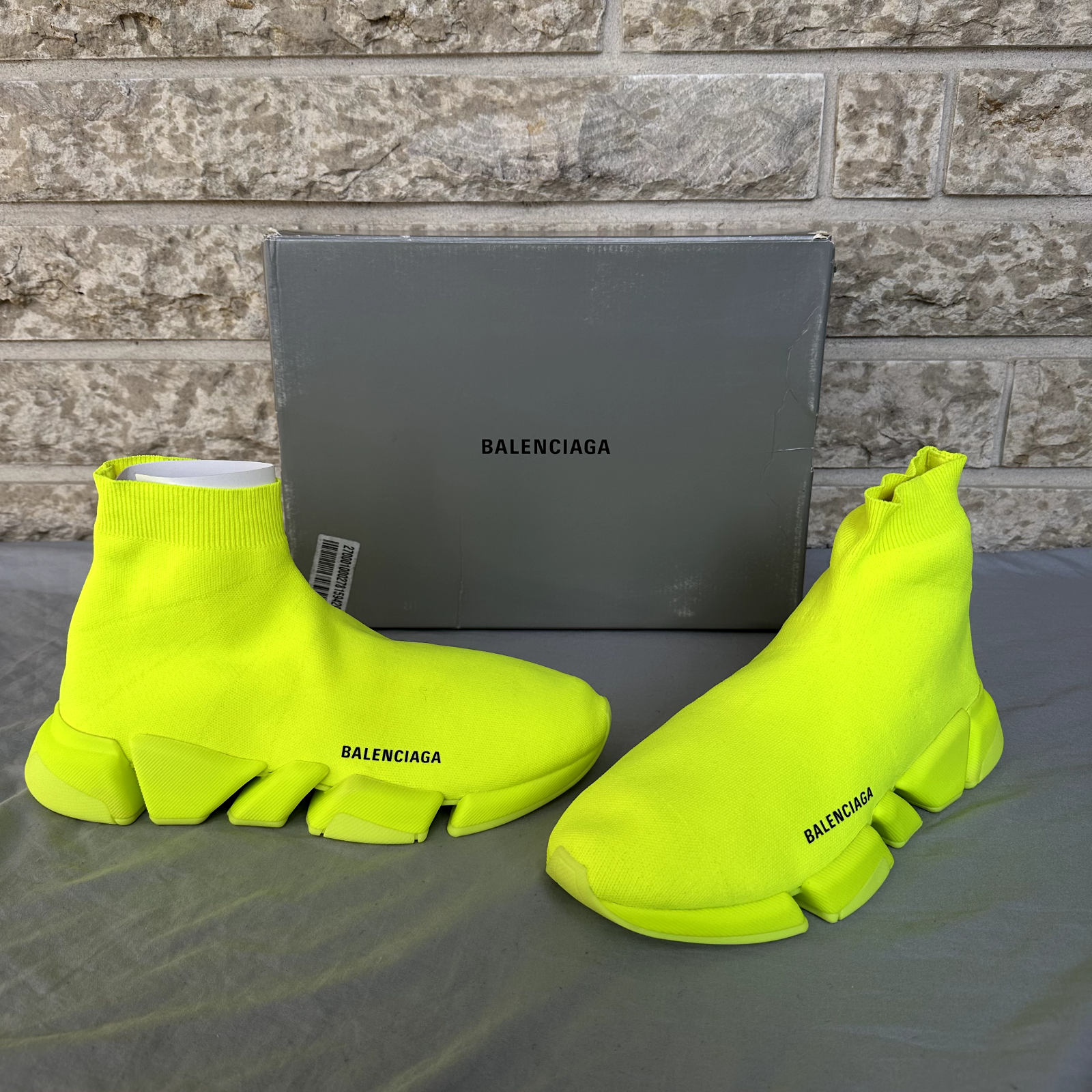 Balenciaga Speed Runner 2.0 Fluo Yellow Size 44EU Retail $1,000