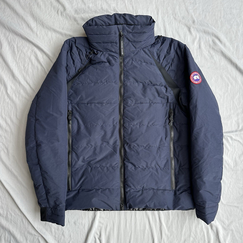 Canada Goose Updated Hybridge Base Coat Size 2XL