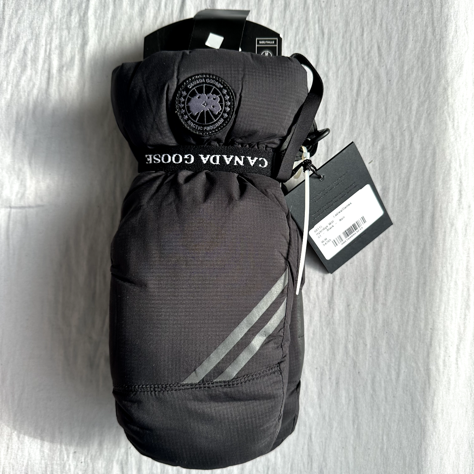 Canada Goose Hybridge Mitt Black Size Medium