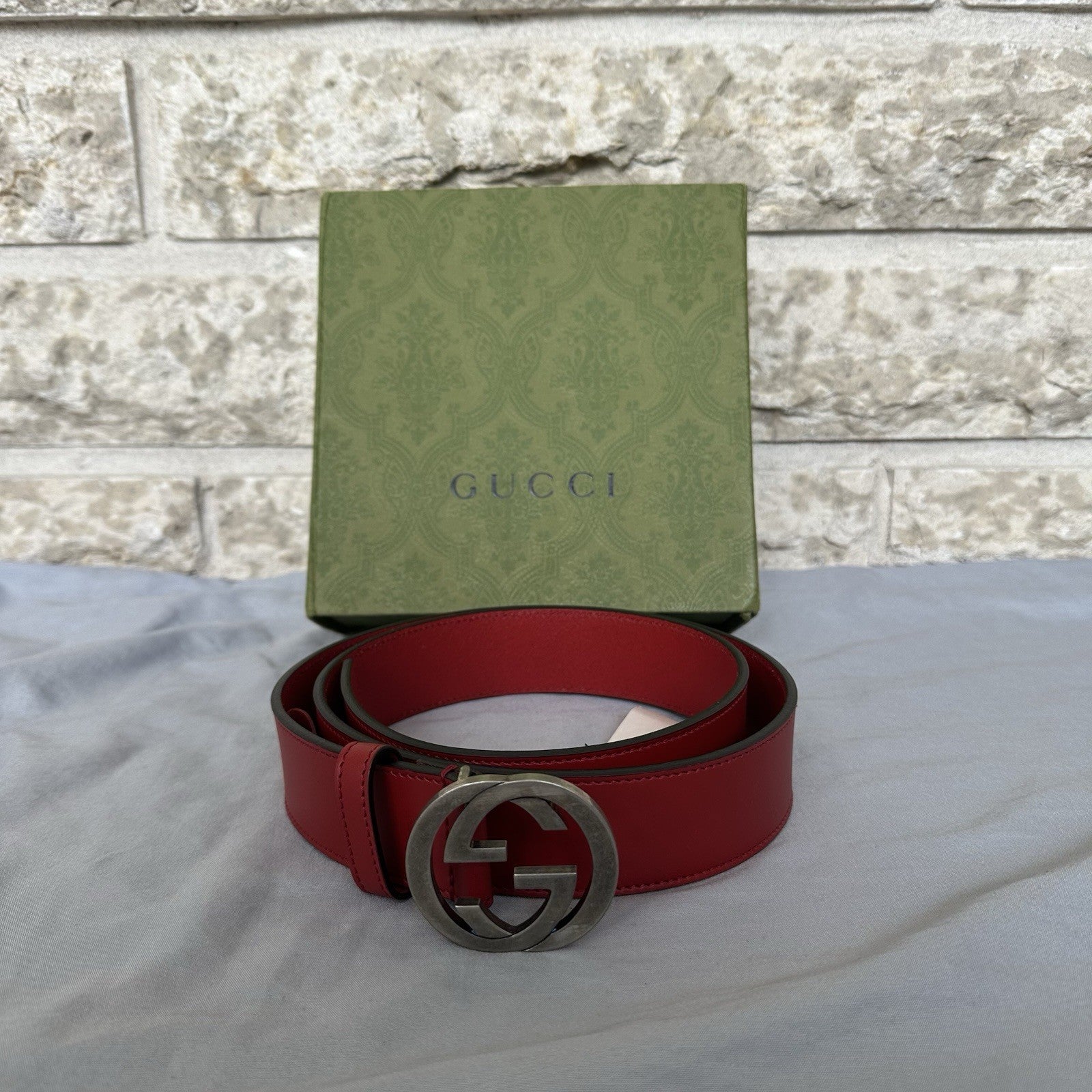 Gucci Red Belt With Interlocking GG Buckle Size 38 Waist Retail $685
