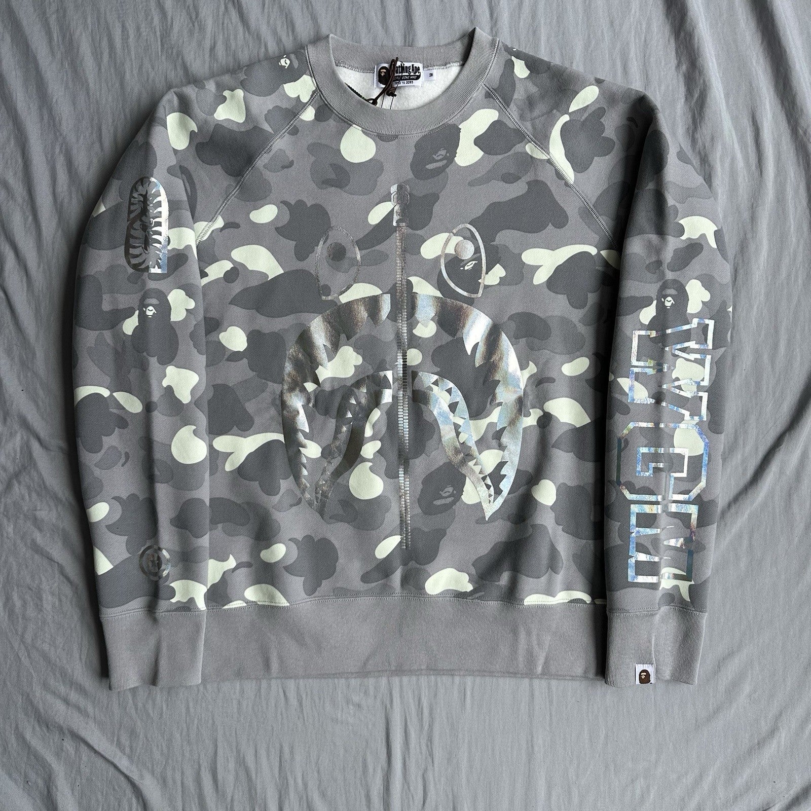 BAPE Glow In The Dark Grey Shark Sweater With Reflective Shark Size Medium